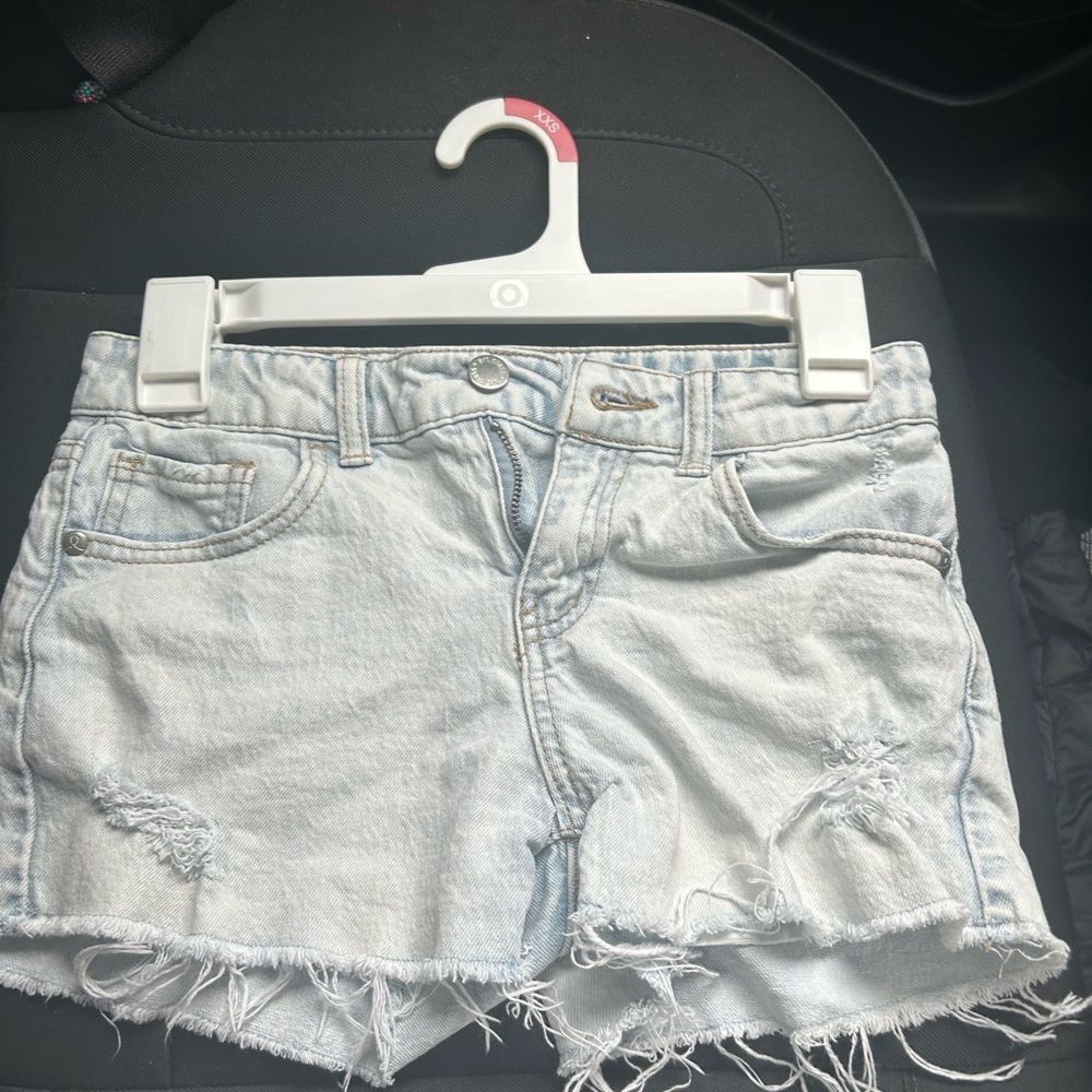New Women’s Art Class Light Blue Distressed Slightly Ripped Denim Shorts Size XS